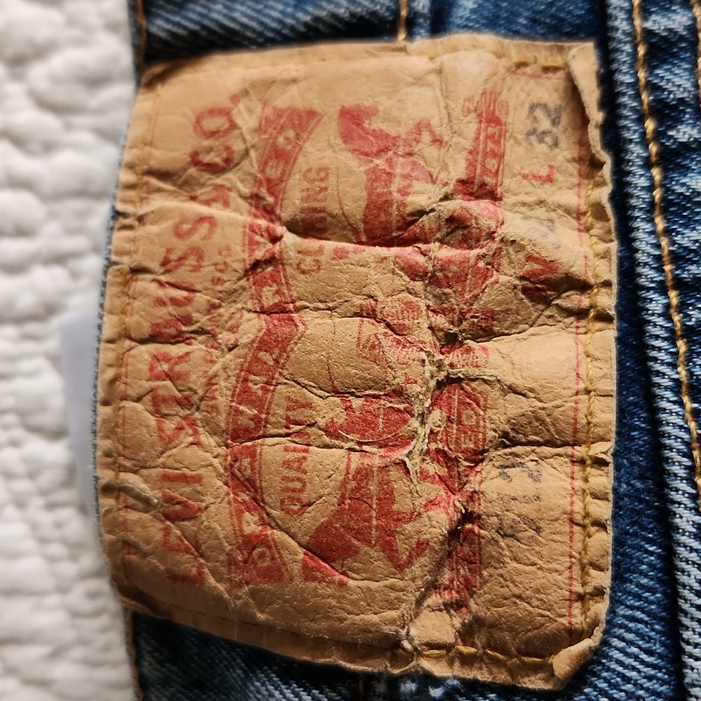 Levi jeans